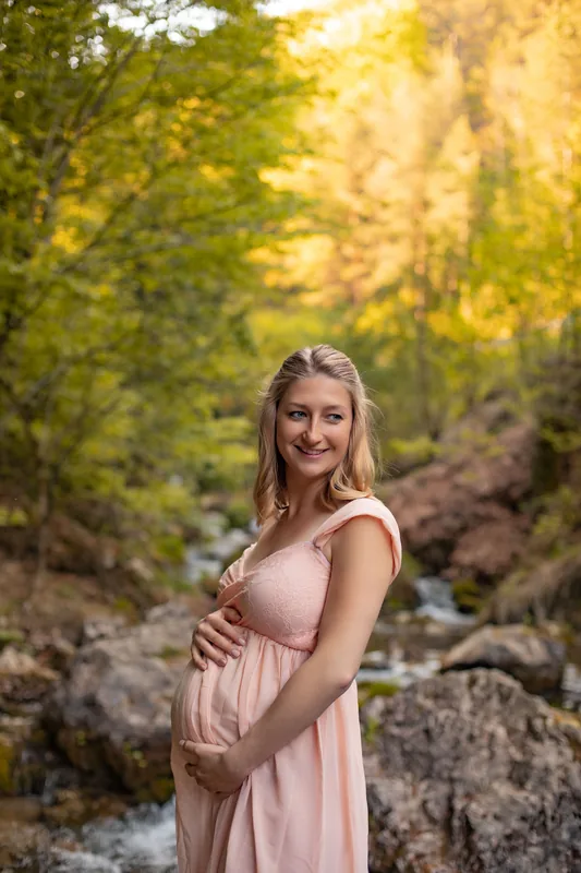 Babybauchshooting – Fotografin Bezirk Neunkirchen