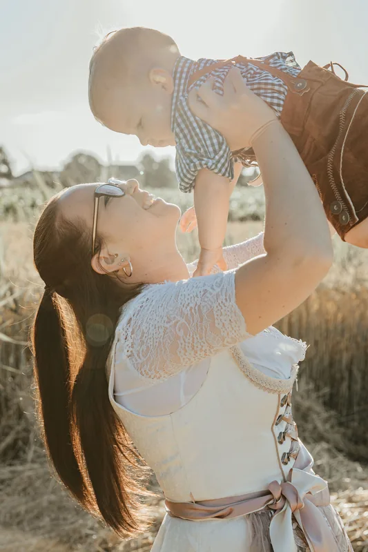 Familienfoto – Familienshooting mit Foto Bambas, Ternitz